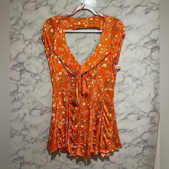 Free People It Takes Two Floral Print Deep Tie V-Neck Mini Dress - Picture 3 of 8